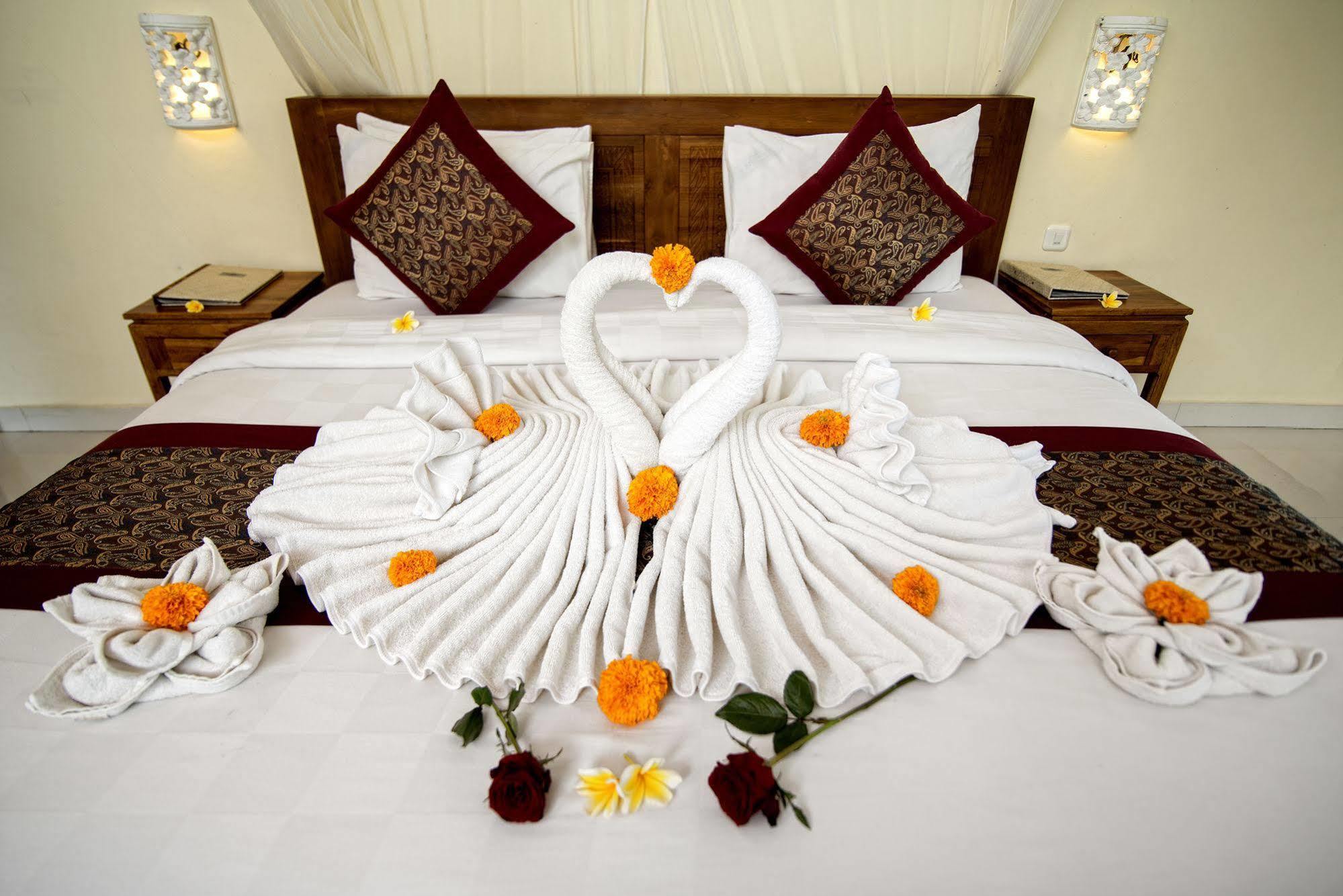Pajar House Ubud Suite & Villas מראה חיצוני תמונה
